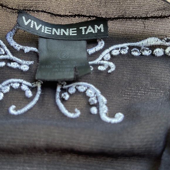 Vivienne Tam Blouse 90s Sheer Black Mesh V Neck Floral Embroidery Size 2 - Picture 3 of 7